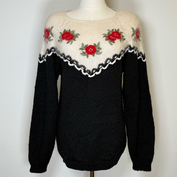 Vintage Marnie West Sweater Embroidered Detail Wool Angora Blend Women’s Small - Picture 1 of 8